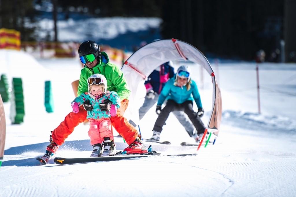 familie-skifahren_winter-17_18-1-